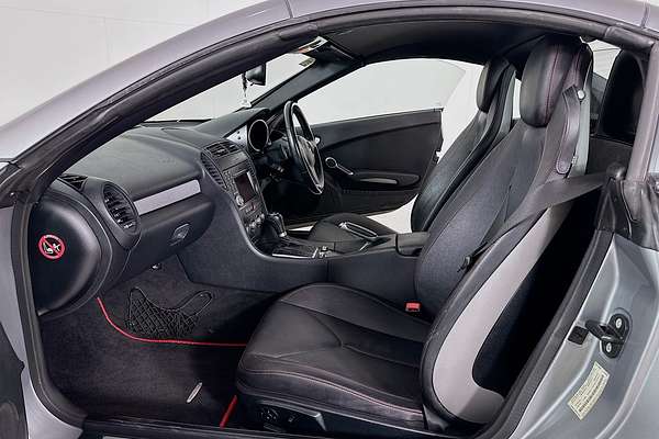 2010 Mercedes-Benz SLK 300 R171 MY10