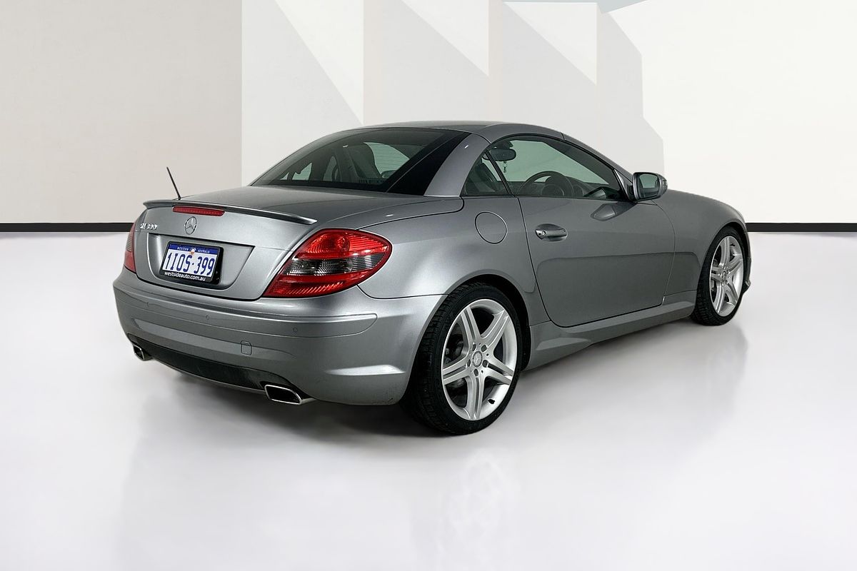 2010 Mercedes-Benz SLK 300 R171 MY10