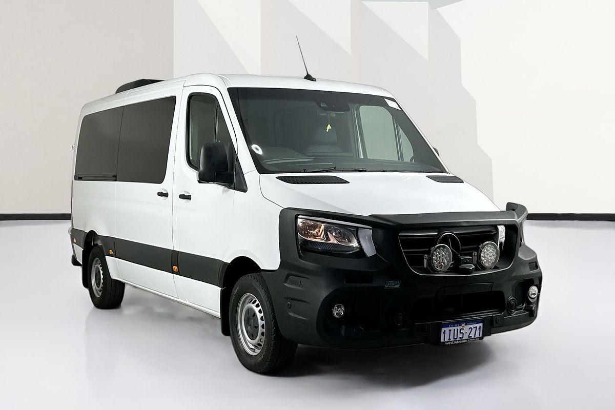 2020 Mercedes-Benz SPRINTER 419CDI VS30 MWB RWD 907 MWB Low Roof