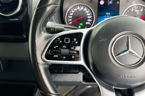 2020 Mercedes-Benz SPRINTER 419CDI VS30 MWB RWD 907 MWB Low Roof