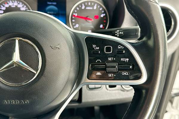 2019 Mercedes-Benz SPRINTER 419CDI VS30 MWB RWD 907 MWB Low Roof