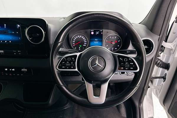 2020 Mercedes-Benz SPRINTER 419CDI VS30 MWB RWD 907 MWB Low Roof