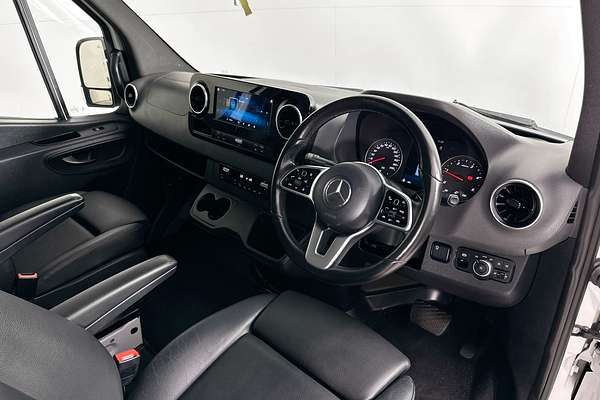 2020 Mercedes-Benz SPRINTER 419CDI VS30 MWB RWD 907 MWB Low Roof