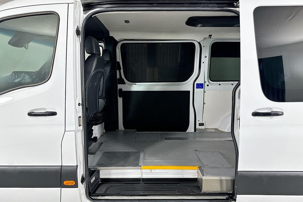 2019 Mercedes-Benz Sprinter 419CDI VS30 MWB RWD 907