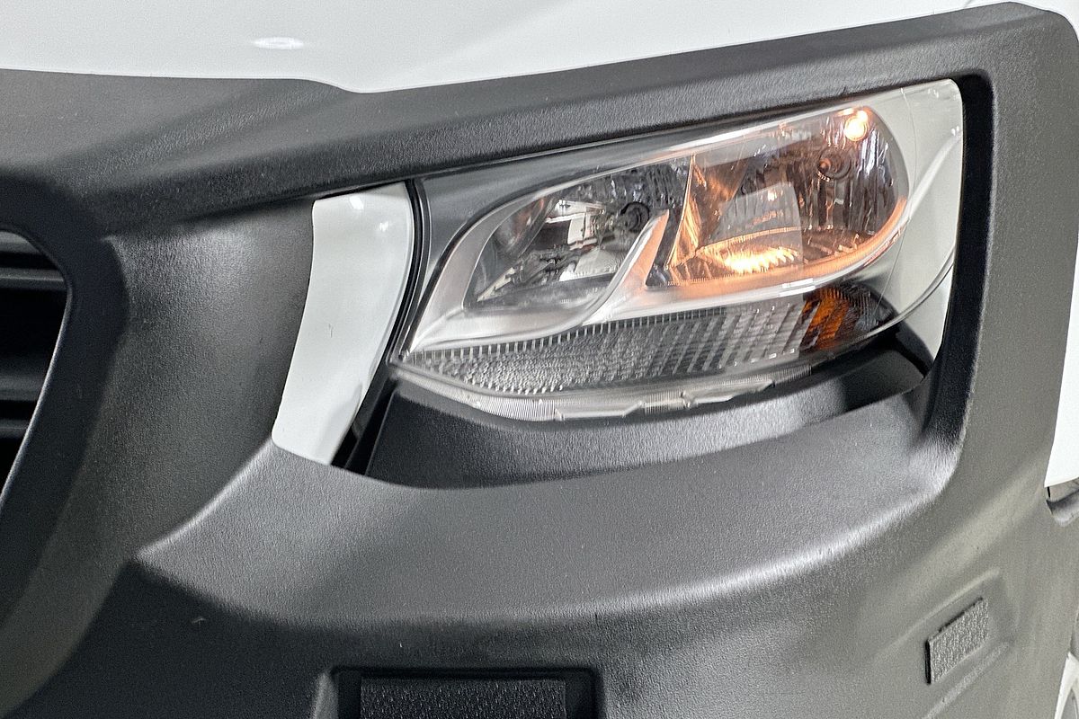 2020 Mercedes-Benz SPRINTER 419CDI VS30 MWB RWD 907 MWB Low Roof