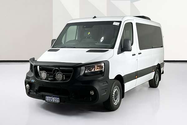 2020 Mercedes-Benz SPRINTER 419CDI VS30 MWB RWD 907 MWB Low Roof