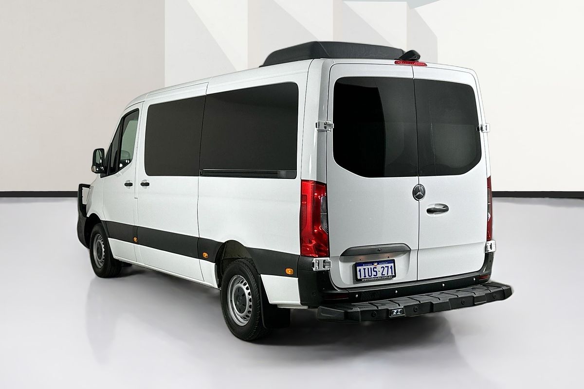 2020 Mercedes-Benz SPRINTER 419CDI VS30 MWB RWD 907 MWB Low Roof