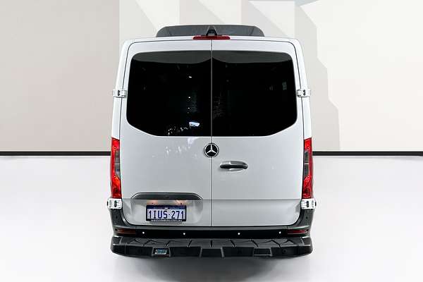 2020 Mercedes-Benz SPRINTER 419CDI VS30 MWB RWD 907 MWB Low Roof