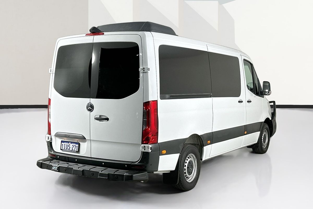 2020 Mercedes-Benz SPRINTER 419CDI VS30 MWB RWD 907 MWB Low Roof