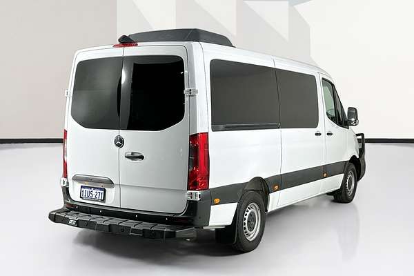 2020 Mercedes-Benz SPRINTER 419CDI VS30 MWB RWD 907 MWB Low Roof