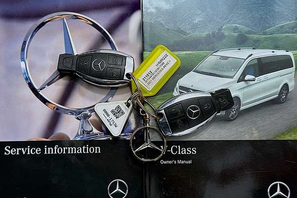 2021 Mercedes-Benz V 250 d AVANTGARDE MWB 447 MY21