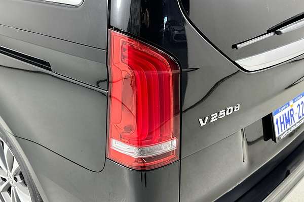 2021 Mercedes-Benz V 250 d AVANTGARDE MWB 447 MY21