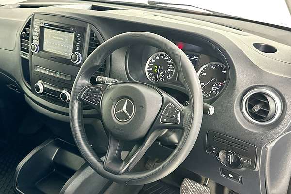 2017 Mercedes-Benz Vito 116 BLUETEC LWB 447