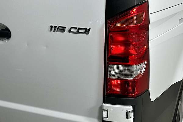2017 Mercedes-Benz Vito 116 BLUETEC LWB 447