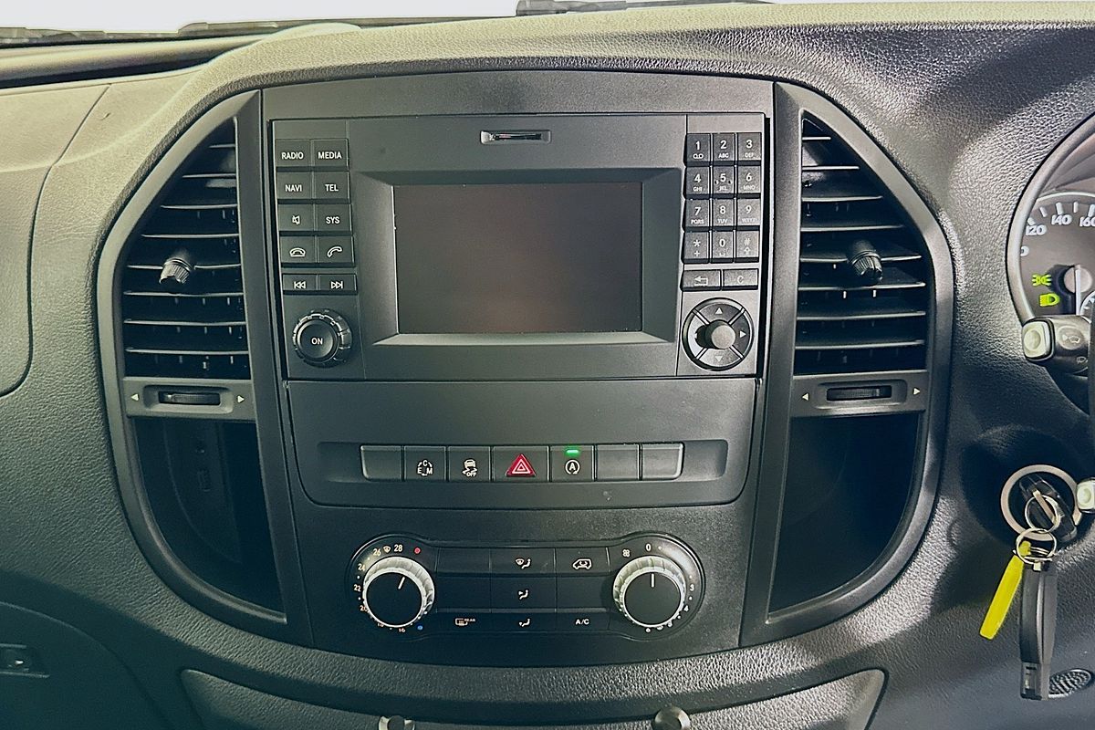2017 Mercedes-Benz VITO 114 BLUETEC SWB 447
