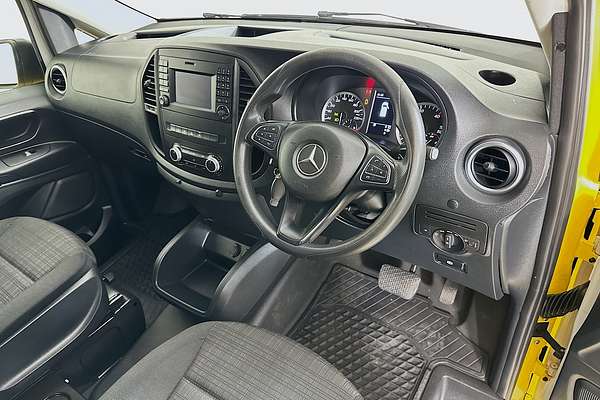 2017 Mercedes-Benz VITO 114 BLUETEC SWB 447