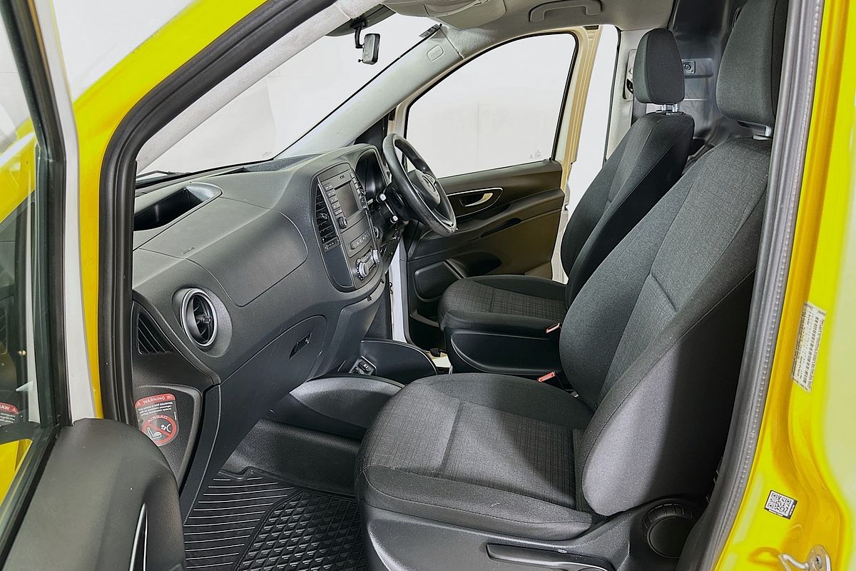 2017 Mercedes-Benz VITO 114 BLUETEC SWB 447
