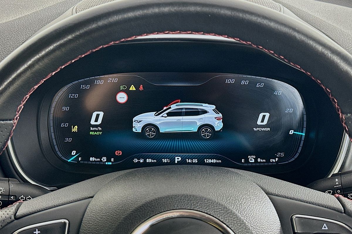 2024 MG HS +EV Essence SAS23