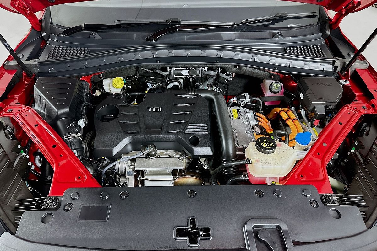 2024 MG HS +EV Essence SAS23