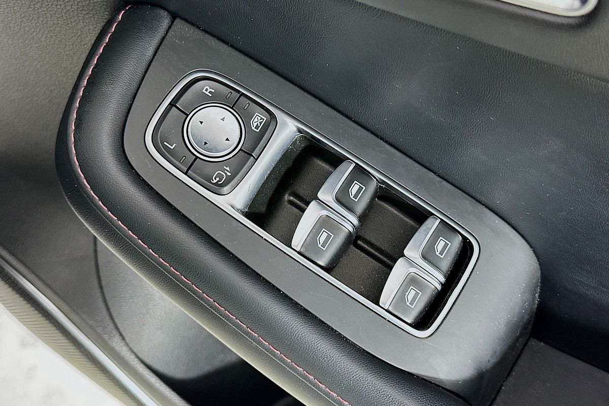 2024 MG HS +EV PHEV EXCITE SAS23 MY22