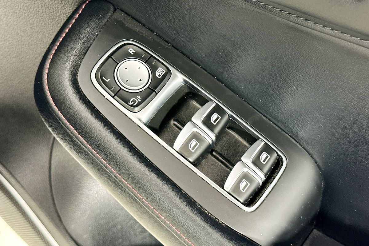 2022 MG HS +EV PHEV EXCITE SAS23 MY22