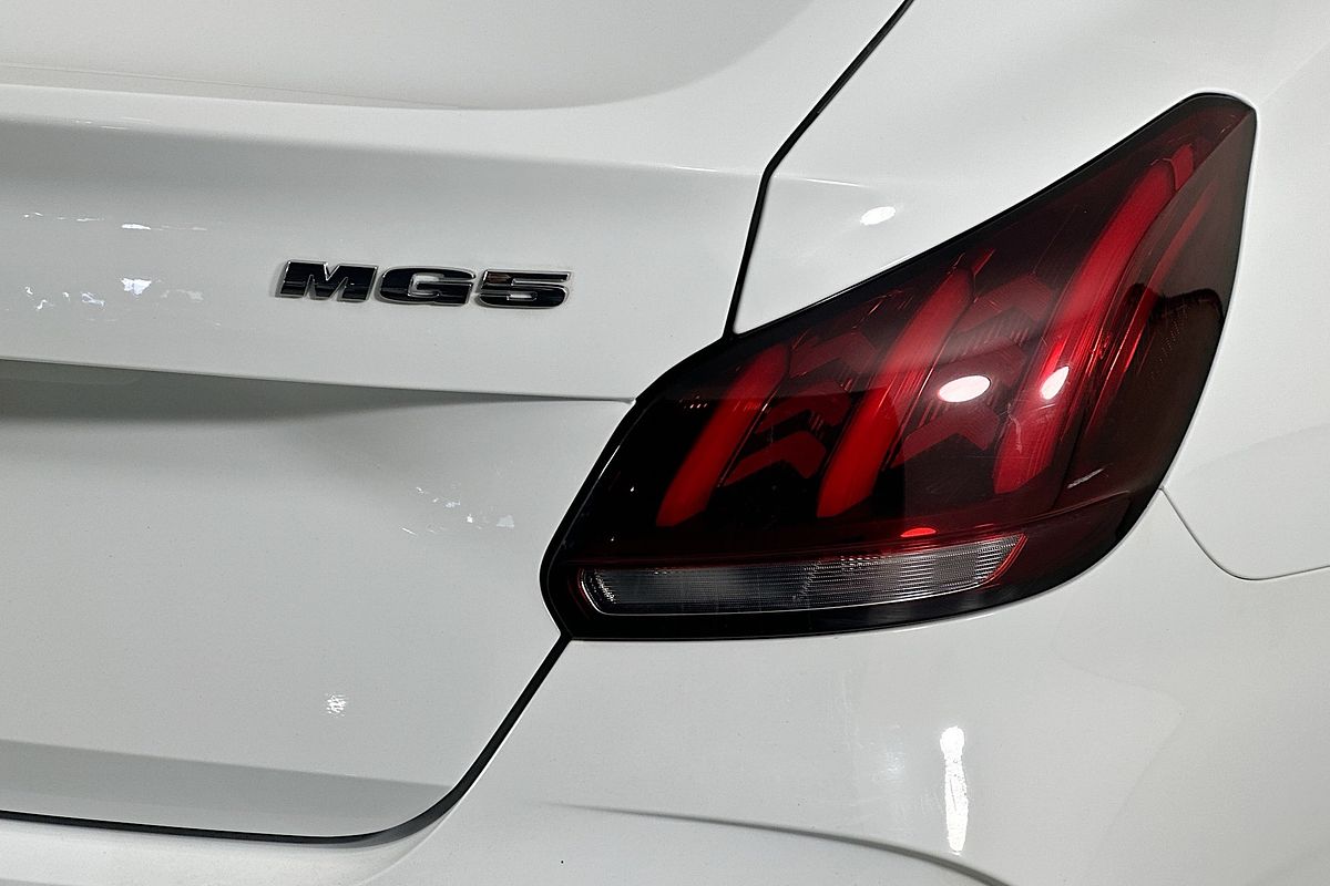 2024 MG MG5 VIBE MY24