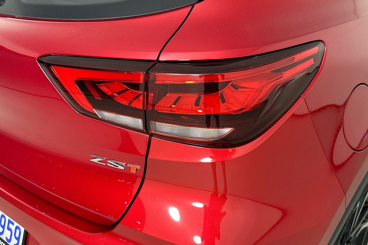 2023 MG ZST ESSENCE MY22