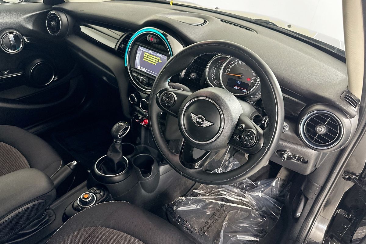 2016 MINI COOPER CLUBMAN F54