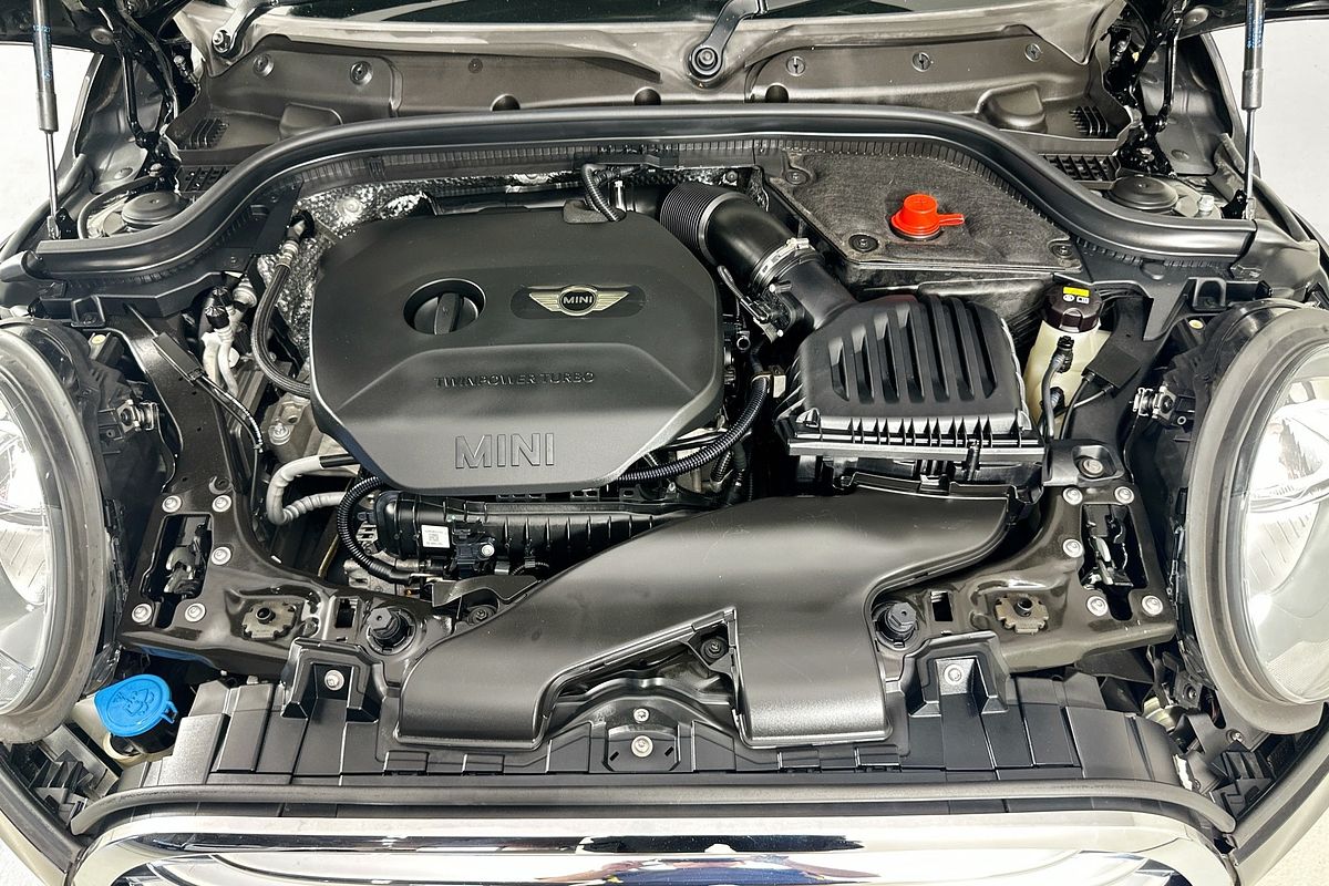 2016 MINI COOPER CLUBMAN F54