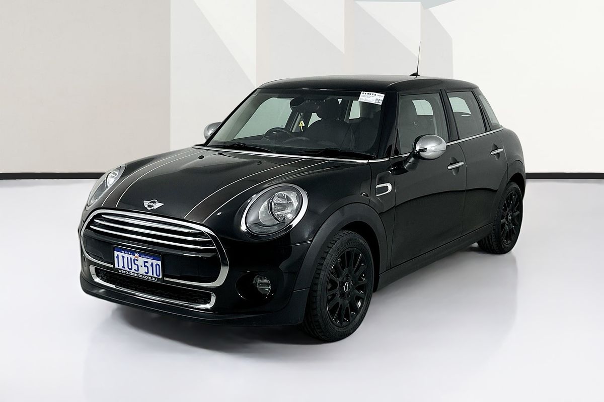 2016 MINI COOPER CLUBMAN F54