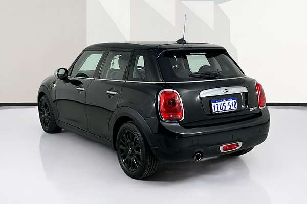 2016 MINI COOPER CLUBMAN F54
