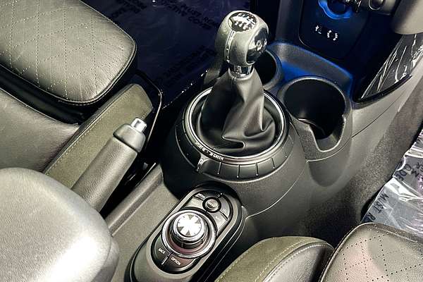 2015 MINI COOPER S F55