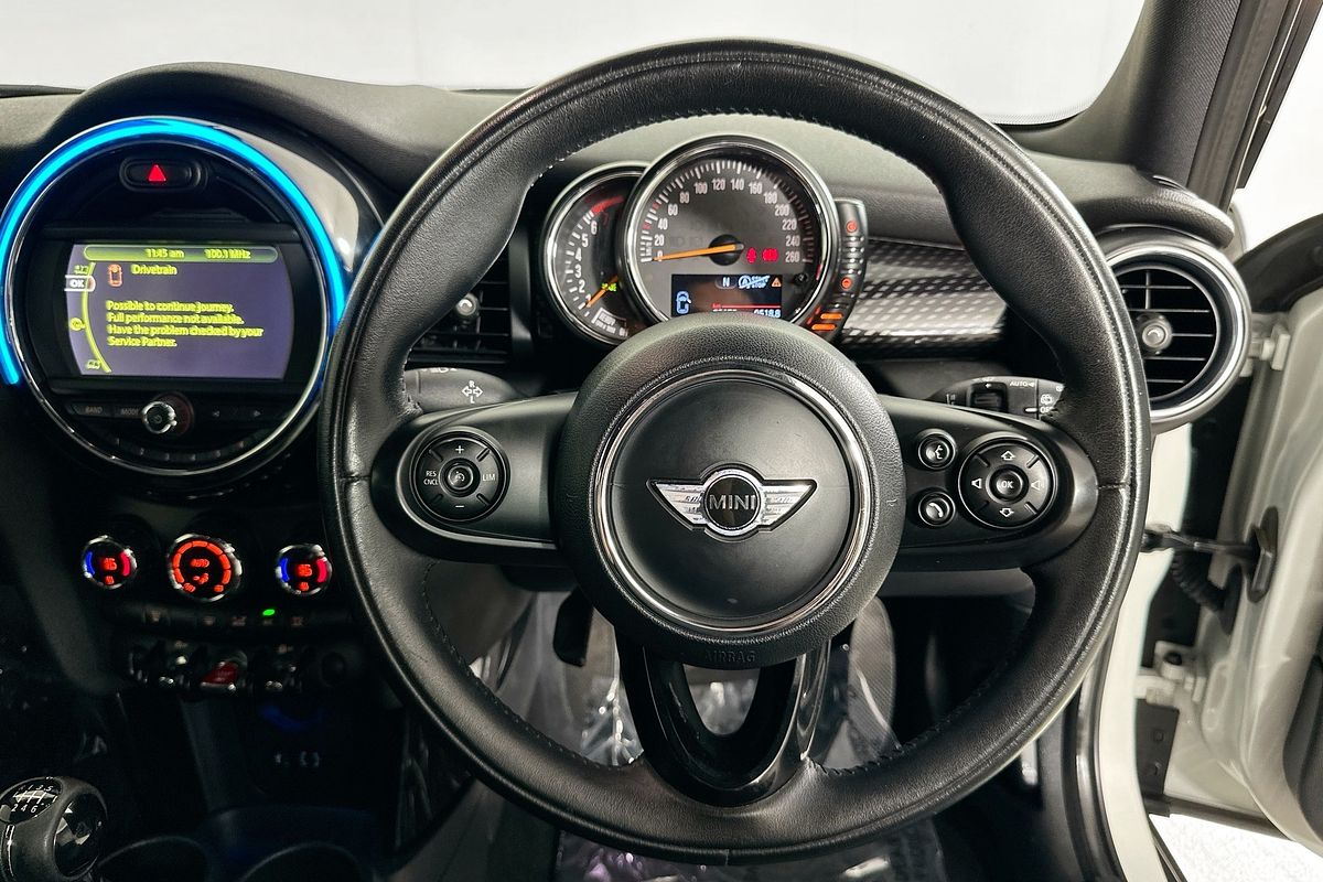 2015 MINI COOPER S F55