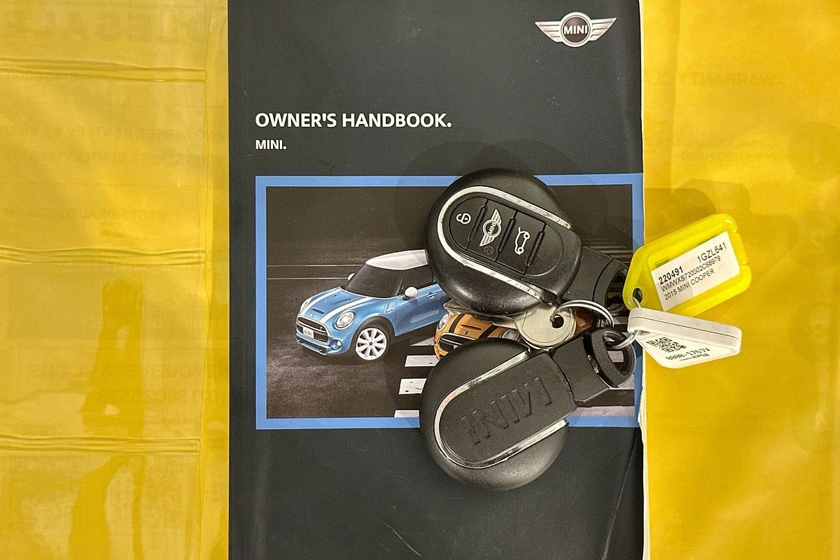 2015 MINI COOPER S F55