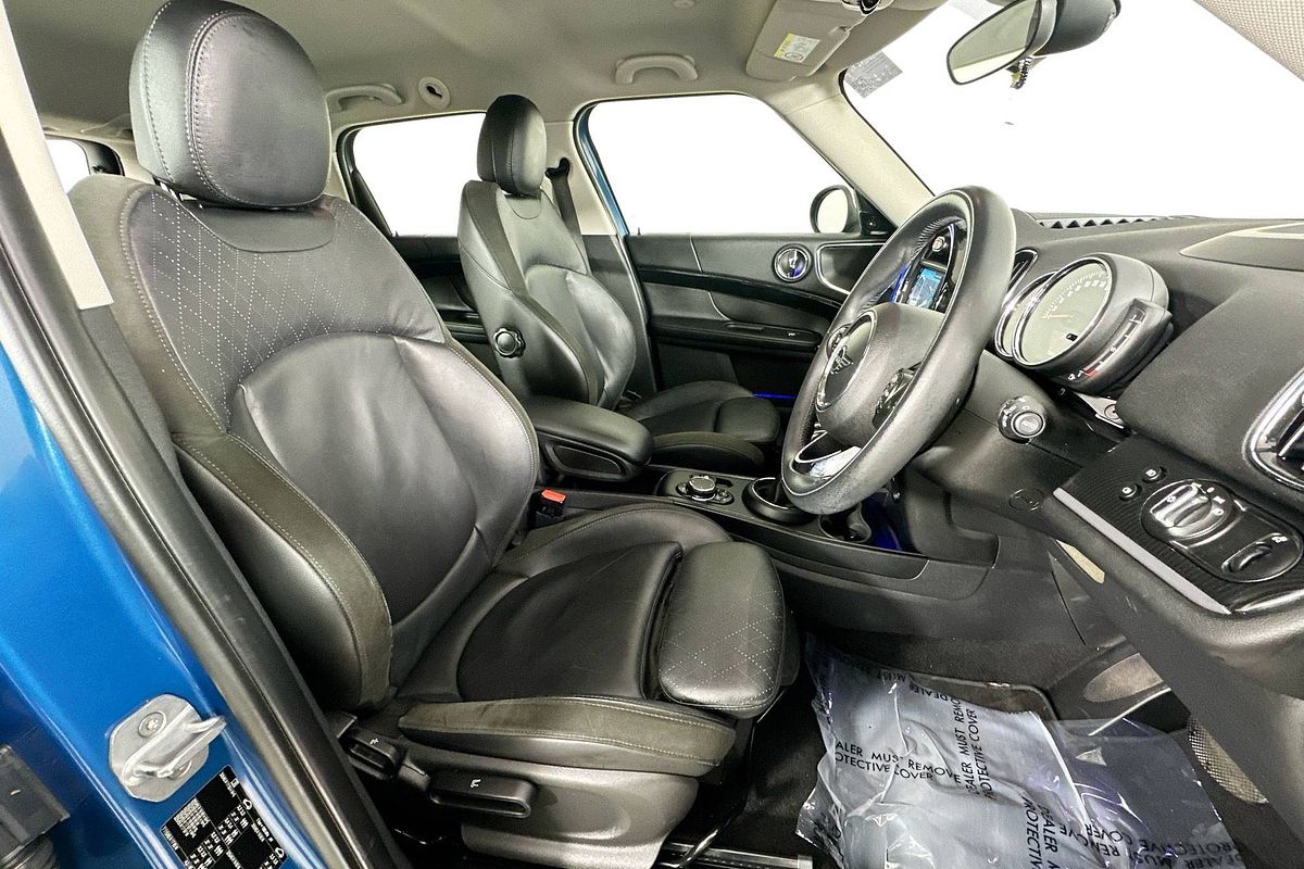 2019 MINI COUNTRYMAN COOPER F60