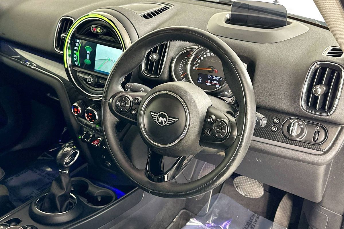 2019 MINI COUNTRYMAN COOPER F60