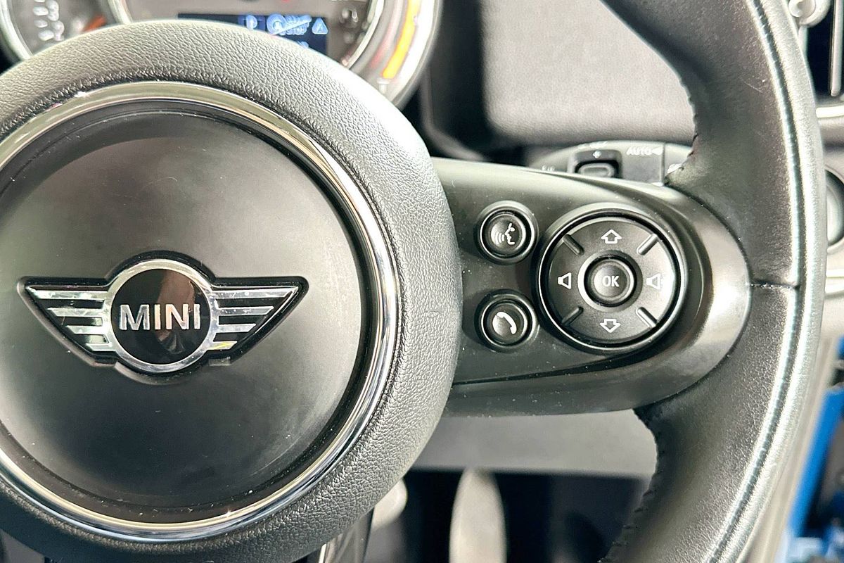 2019 MINI COUNTRYMAN COOPER F60