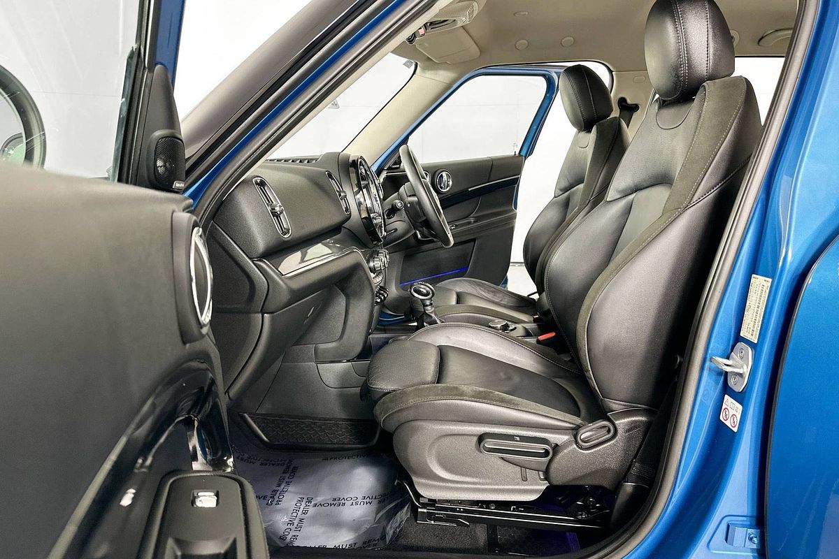 2019 MINI COUNTRYMAN COOPER F60