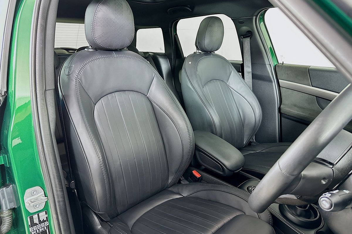 2023 MINI COUNTRYMAN COOPER CLASSIC F60