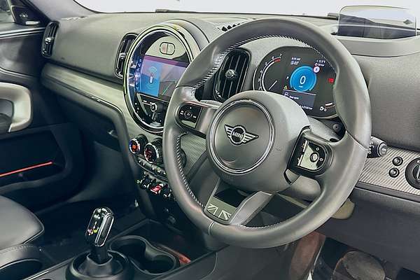 2023 MINI COUNTRYMAN COOPER CLASSIC F60