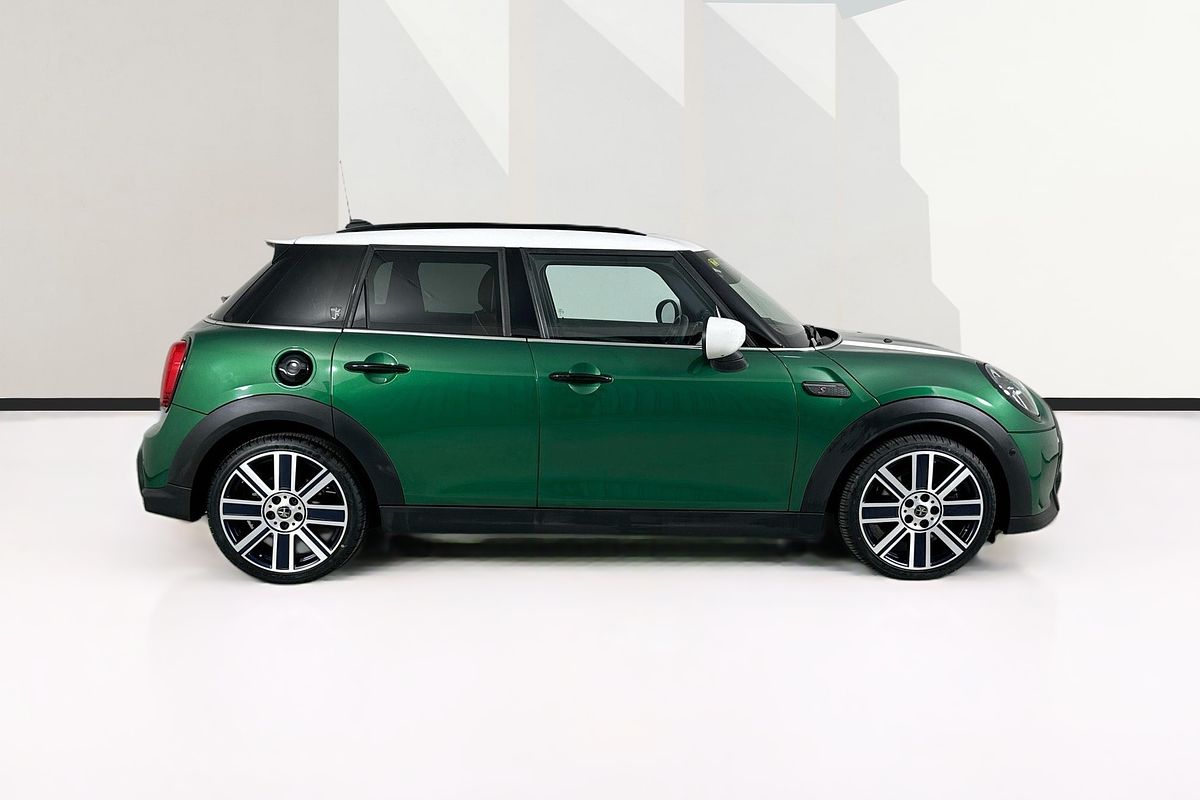 2023 MINI 5D HATCH COOPER S CLASSIC F55