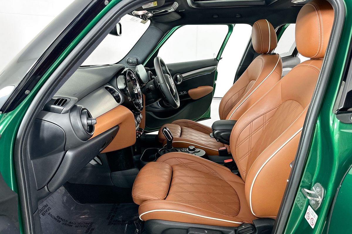 2023 MINI 5D HATCH COOPER S CLASSIC F55