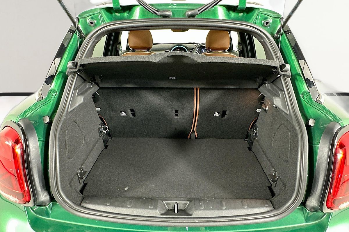 2023 MINI 5D HATCH COOPER S CLASSIC F55