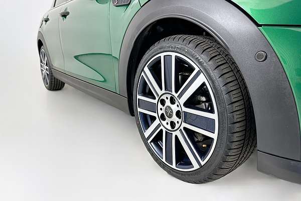 2023 MINI 5D HATCH COOPER S CLASSIC F55