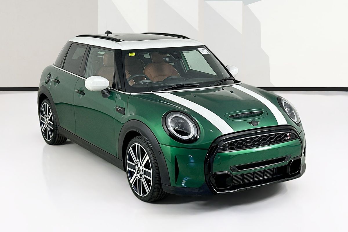 2023 MINI 5D HATCH COOPER S CLASSIC F55