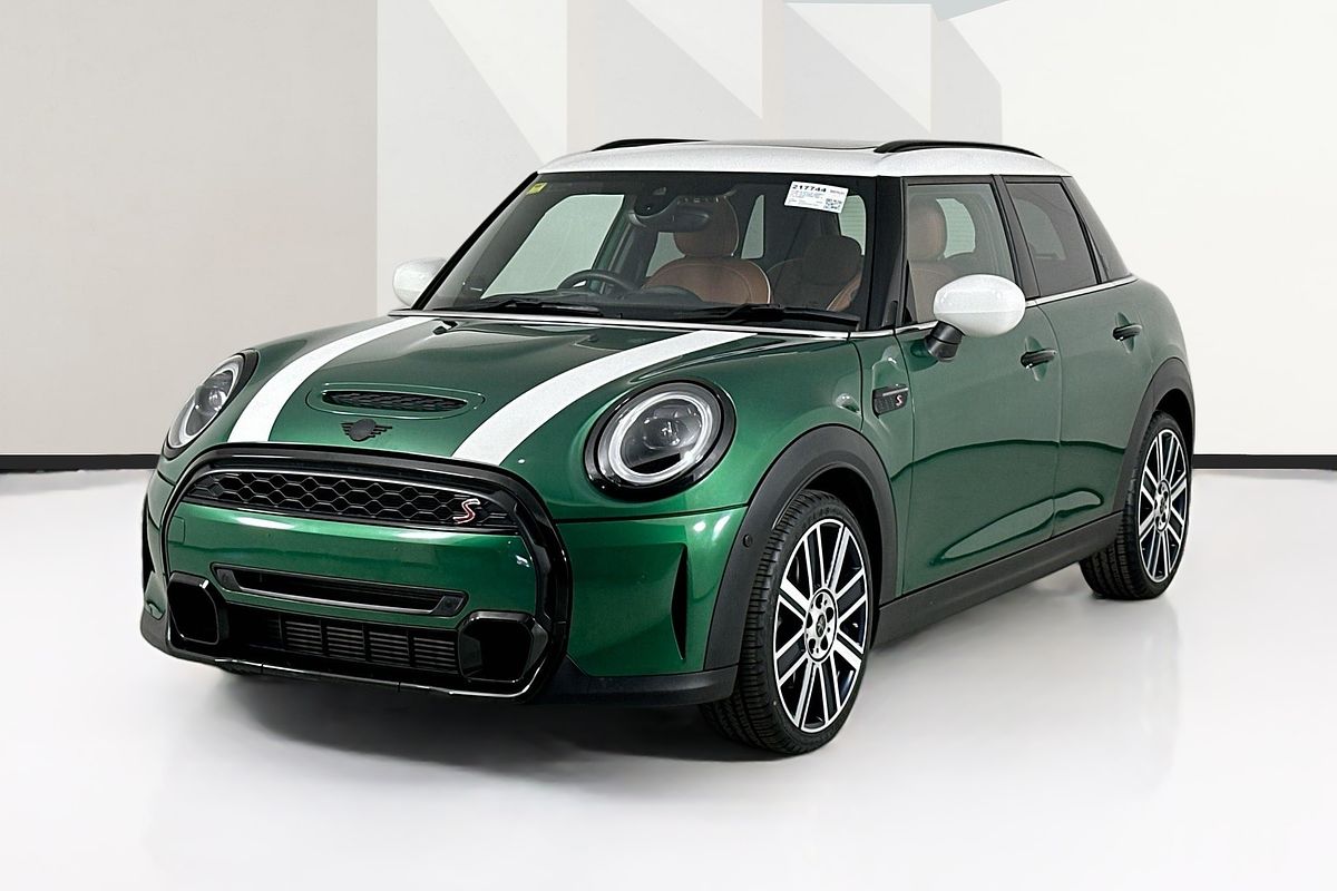 2023 MINI 5D HATCH COOPER S CLASSIC F55