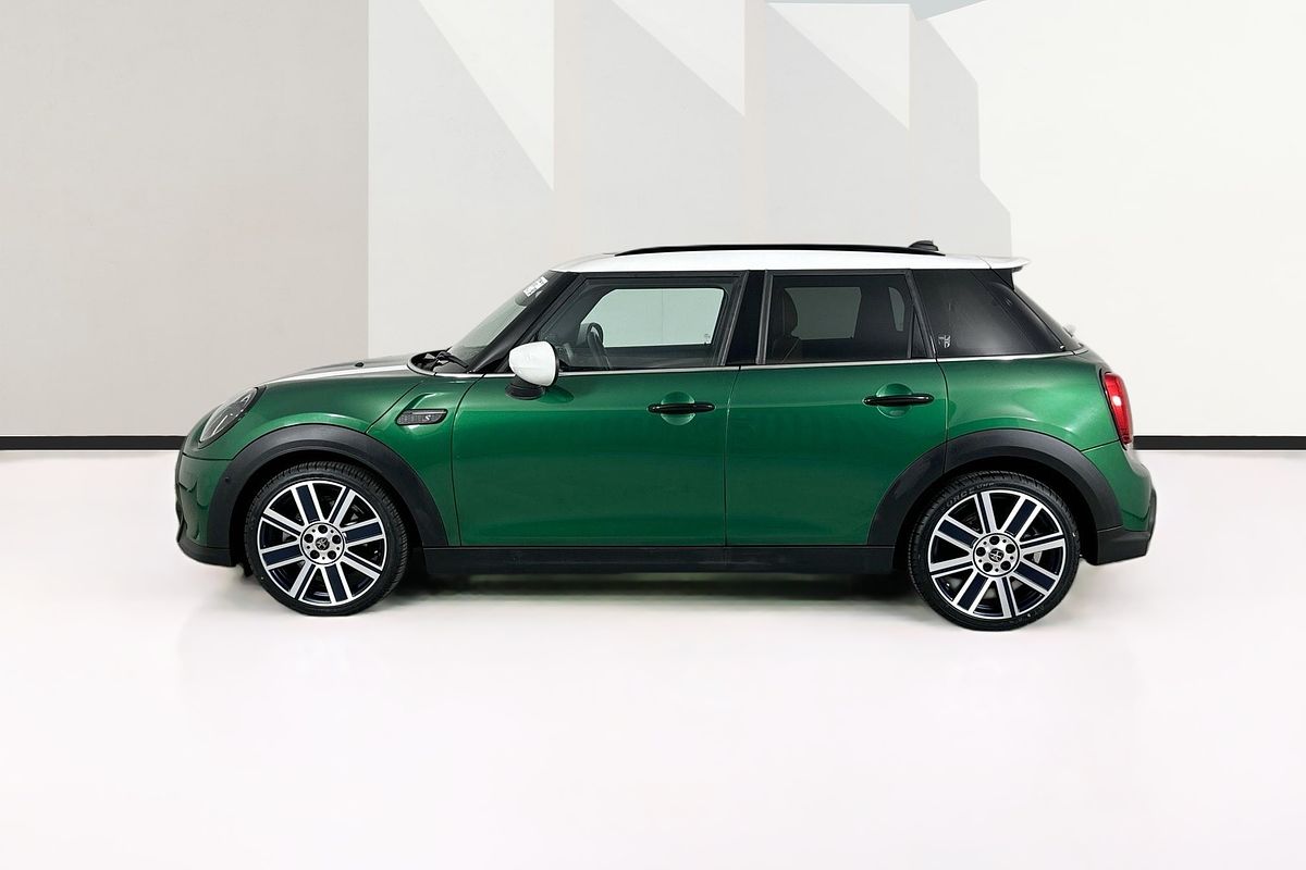 2023 MINI 5D HATCH COOPER S CLASSIC F55