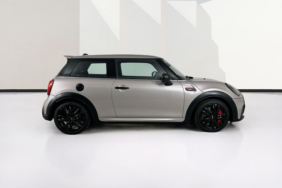 2024 MINI Hatch JCW CLASSIC F56