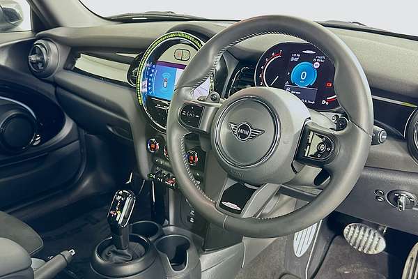 2024 MINI Hatch JCW CLASSIC F56