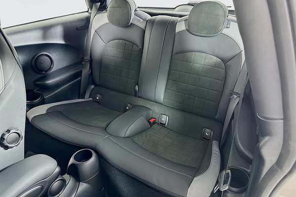 2024 MINI Hatch JCW CLASSIC F56